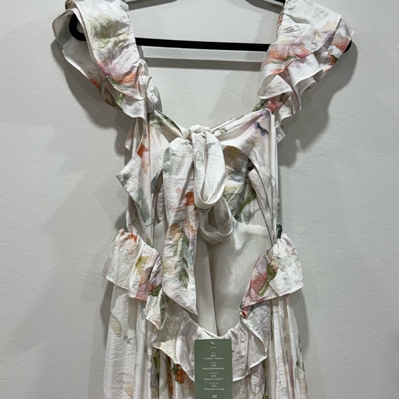 Floral Ruffle Dress - Picture 10 of 13